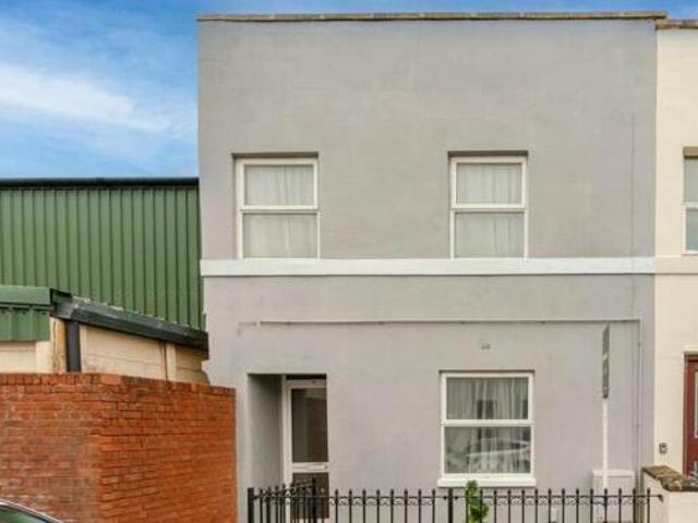 House for sale in Golden Valley, Gloucestershire