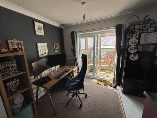Townhouse for sale in Barton, Leicestershire