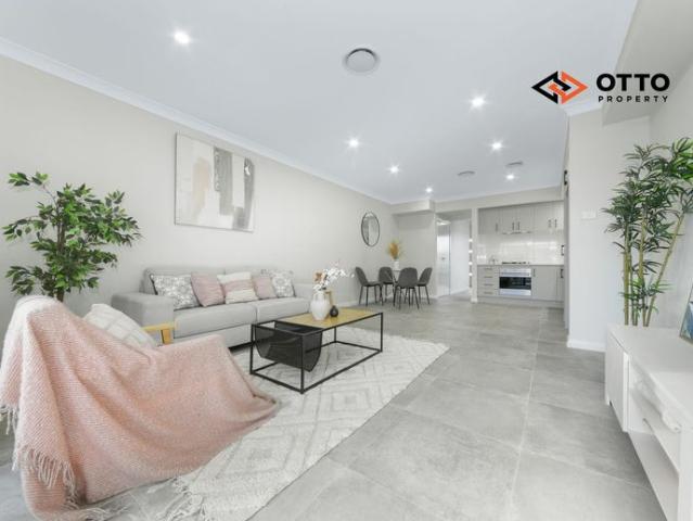 Townhouse for rent in Sydney, New South Wales