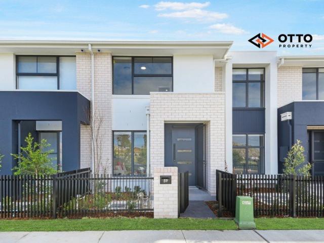 Townhouse for rent in Sydney, New South Wales