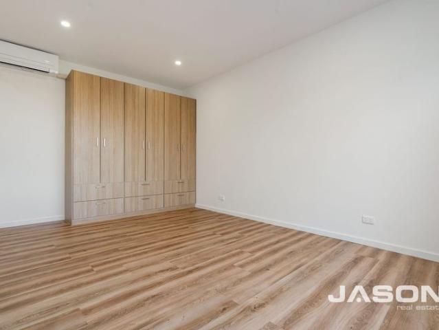 Townhouse for rent in Camerons Creek, Victoria