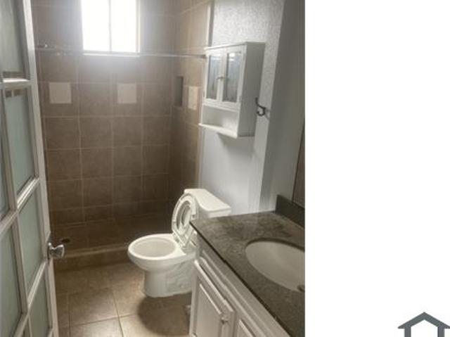 Townhouse for rent in Los Angeles