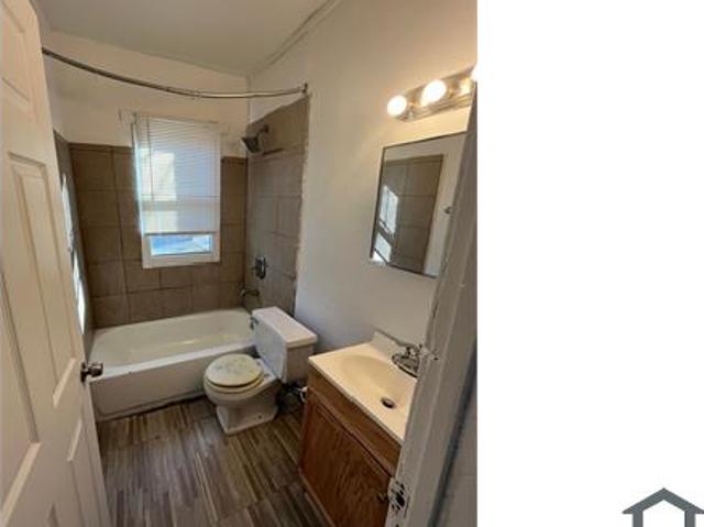 Townhouse for rent in Detroit