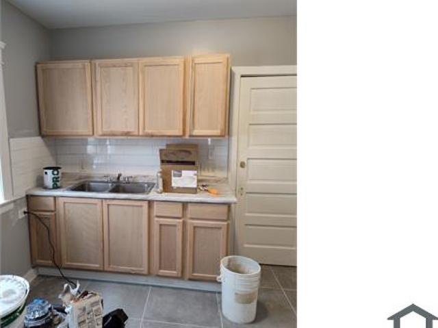 Townhouse for rent in Cleveland