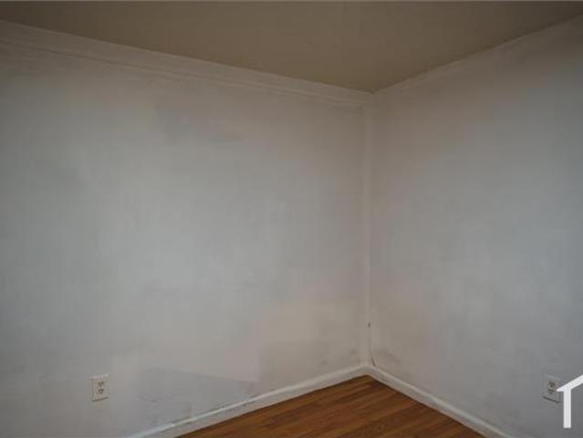 Townhouse for rent in Oakland