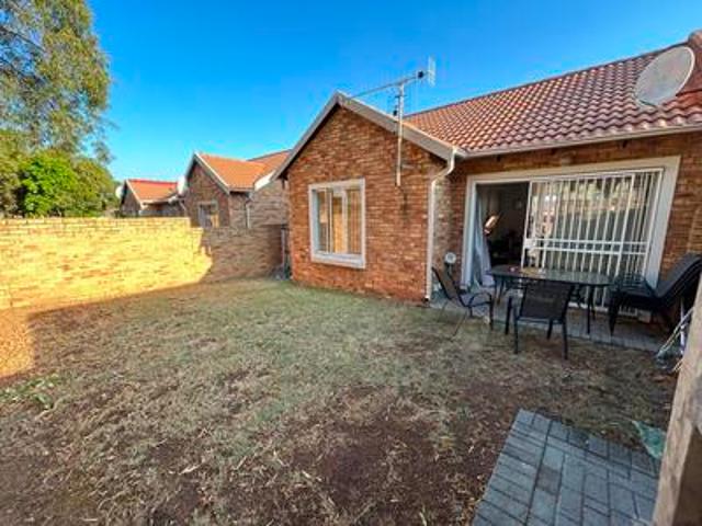 Townhouse for rent in Centurion, Gauteng