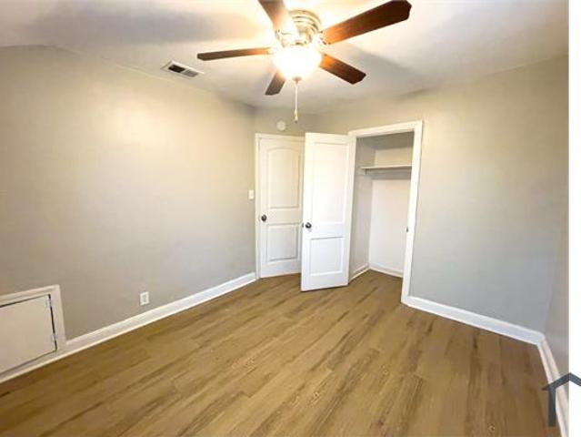Townhouse for rent in Birmingham