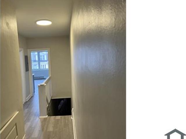 Townhouse for rent in Philadelphia
