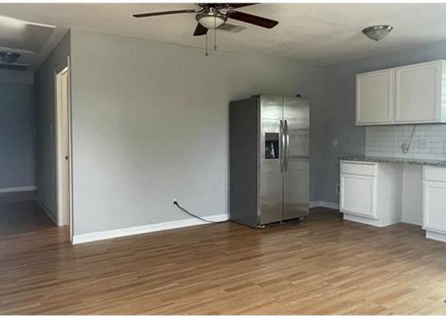 Townhouse for rent in Houston