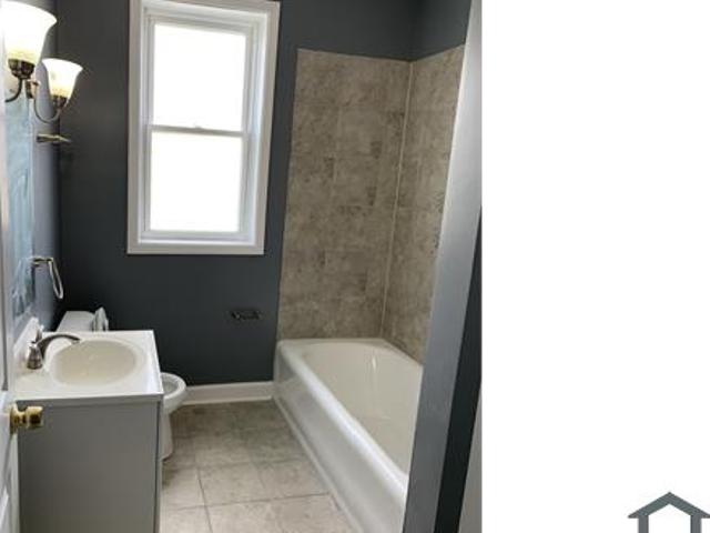 Townhouse for rent in Chicago