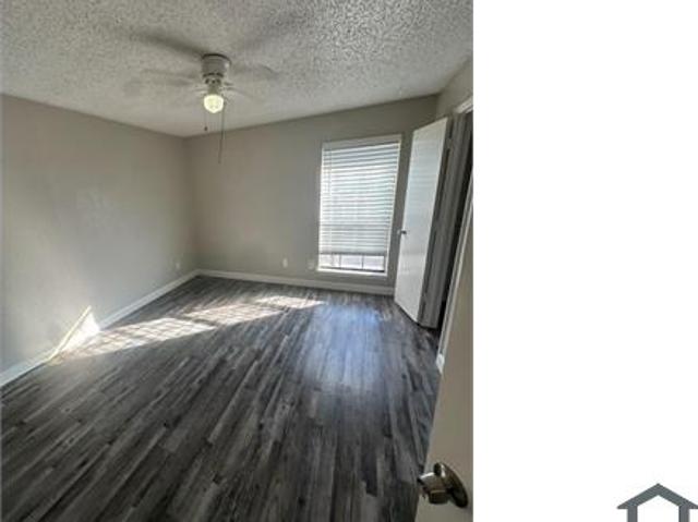 Townhouse for rent in Fort Worth
