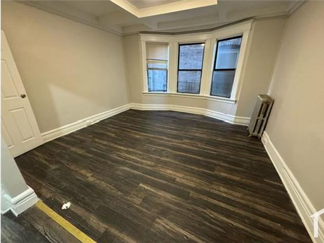 Townhouse for rent in East Orange