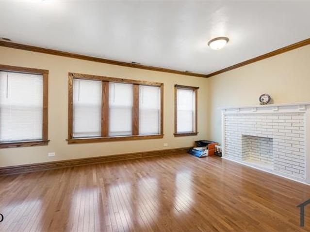 Townhouse for rent in Chicago