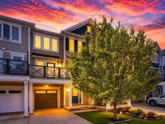 Townhouse for rent in Airdrie, Alberta