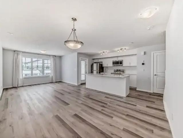 Townhouse for rent in Airdrie, Alberta