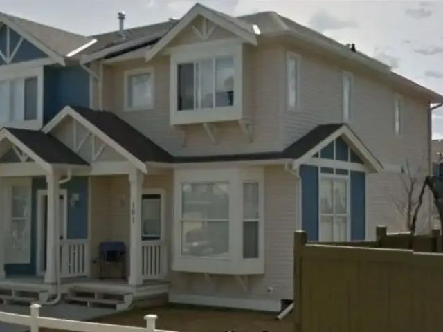 Townhouse for rent in Airdrie, Alberta