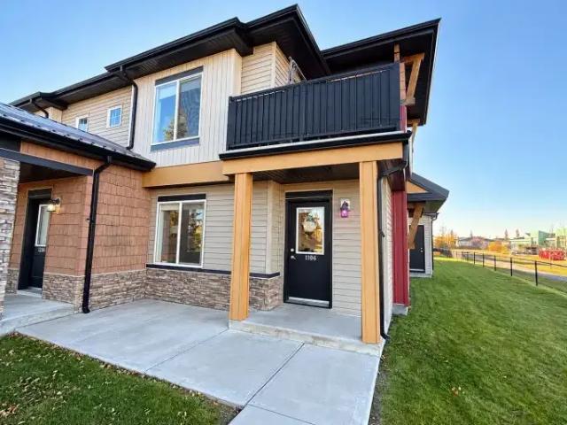 Townhouse for rent in Prairie Springs, Airdrie