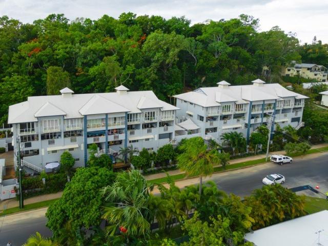 Apartment for rent in Blue Lagoon Residential Estate, Kewarra Beach