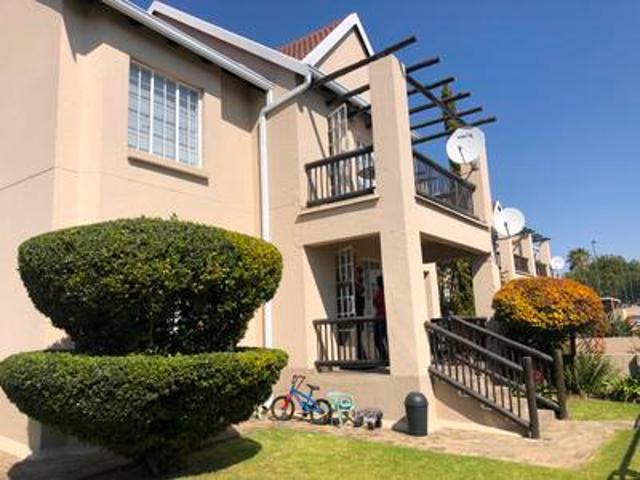 Townhouse for sale in Ekurhuleni, Gauteng