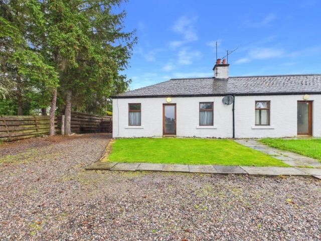 Townhouse for sale in Boat Of Garten, Scotland