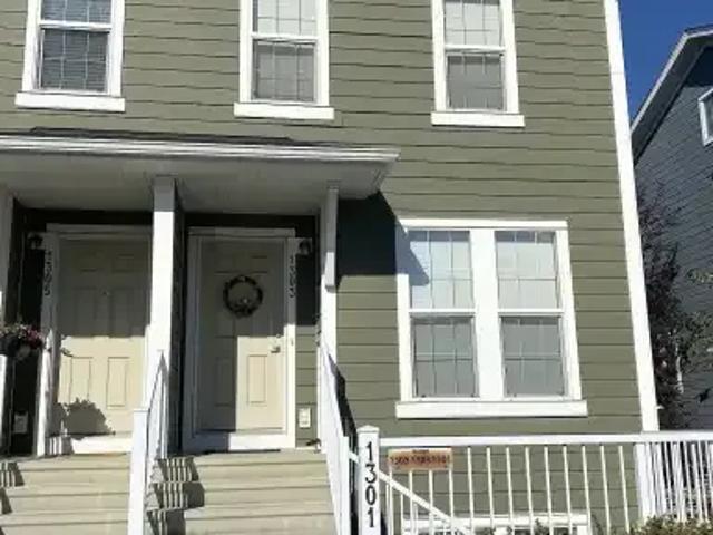 Townhouse for rent in Northwest, Alberta