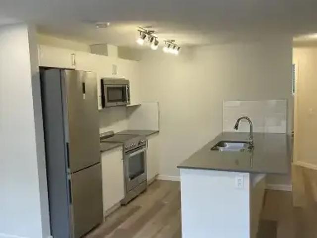 Townhouse for rent in Northwest, Alberta