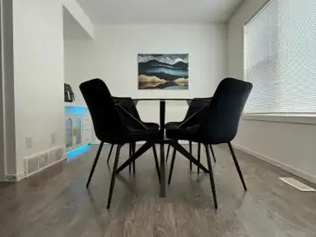 Townhouse for rent in Northwest, Alberta