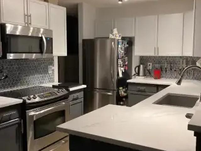 Townhouse for rent in Northwest, Alberta