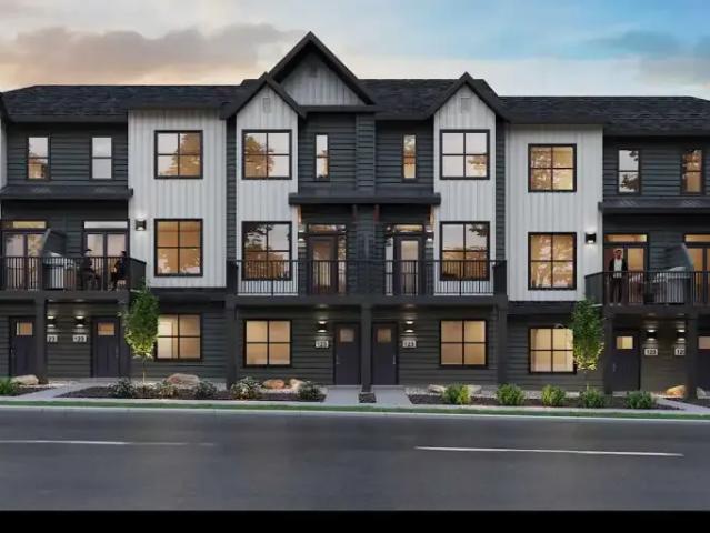 Townhouse for rent in Northwest, Alberta