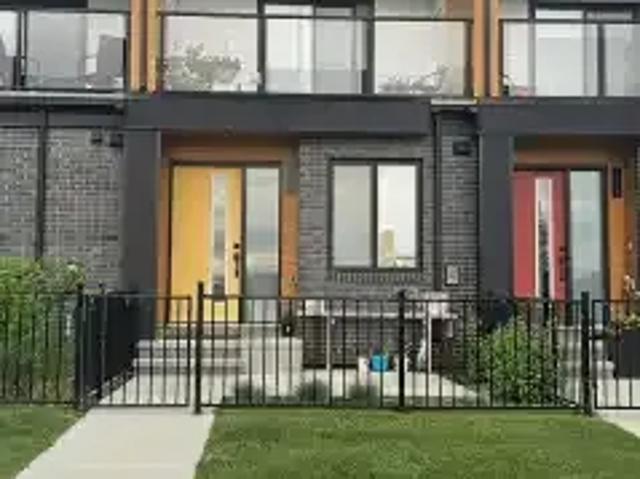 Townhouse for rent in Northwest, Alberta