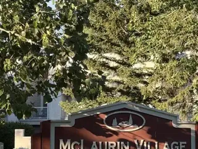 Townhouse for rent in Northwest, Alberta