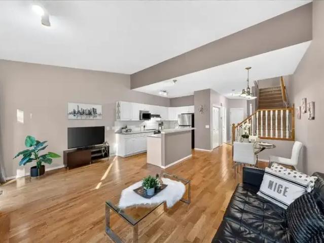 Townhouse for rent in Northwest, Alberta