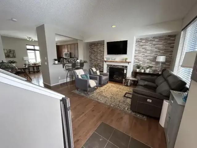 Townhouse for rent in Northwest, Alberta