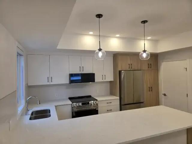 Townhouse for rent in Northwest, Alberta