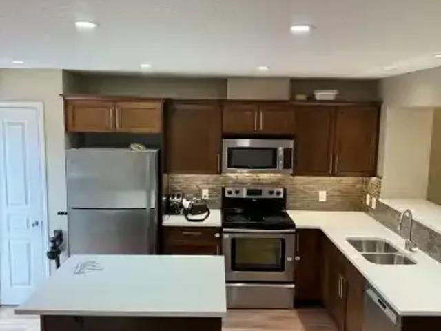 Townhouse for rent in Northwest, Alberta