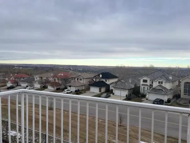 Townhouse for rent in Northwest, Alberta