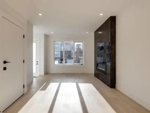 Townhouse for rent in Northwest, Alberta