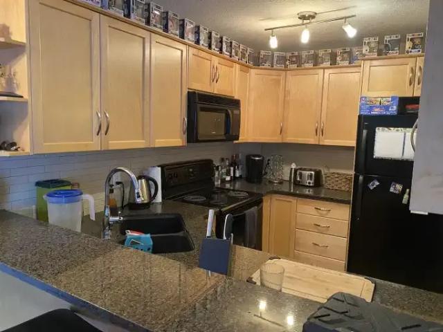 Townhouse for rent in Northwest, Alberta