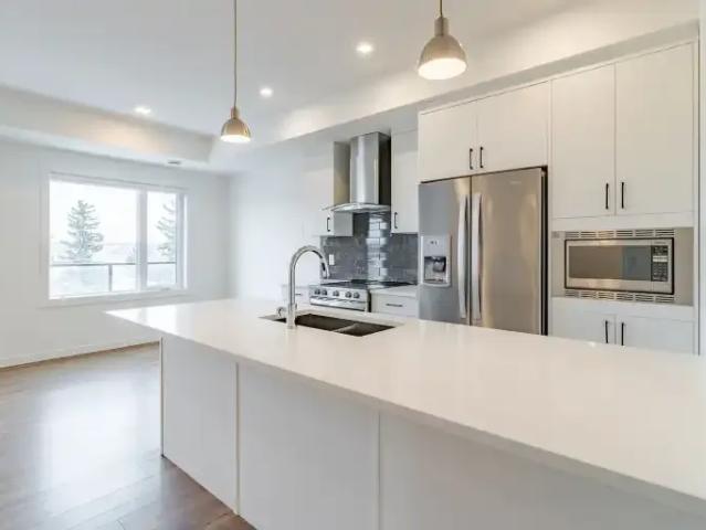 Townhouse for rent in Northwest, Alberta