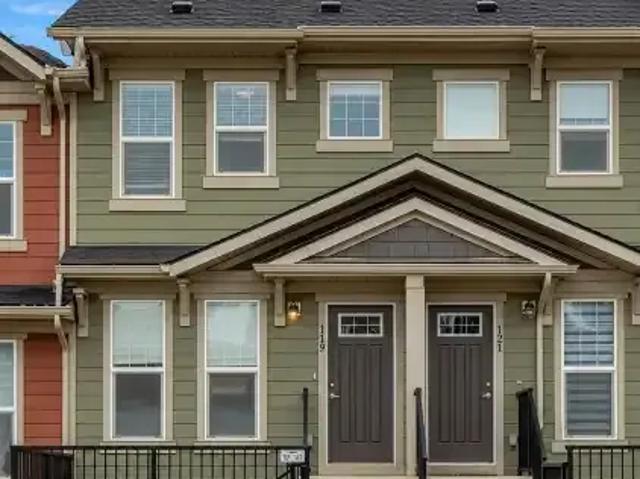 Townhouse for rent in Northwest, Alberta