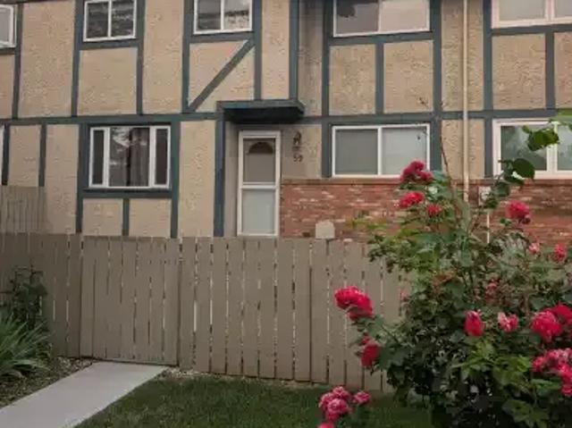 Townhouse for rent in Northwest, Alberta