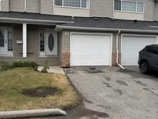 Townhouse for rent in Northwest, Alberta