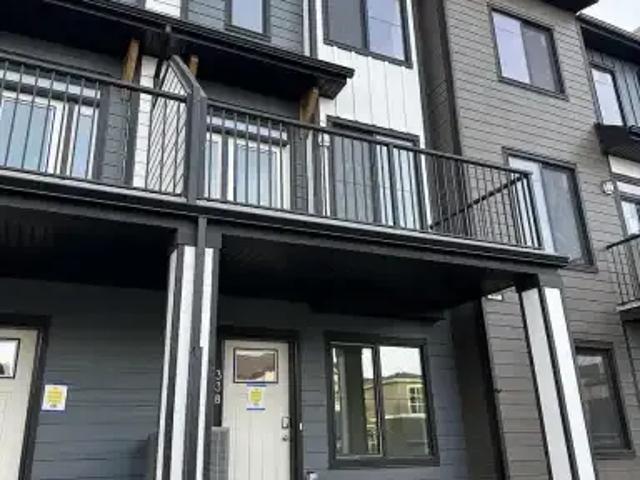 Townhouse for rent in Northwest, Alberta