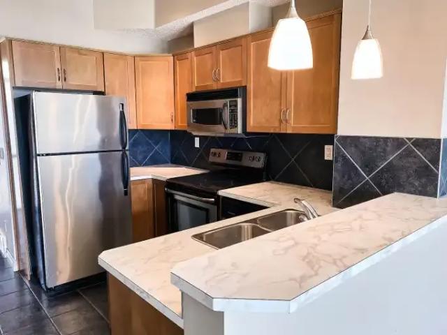 Townhouse for rent in Northwest, Alberta