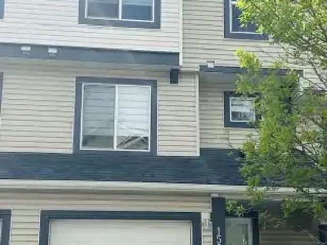 Townhouse for rent in Northwest, Alberta
