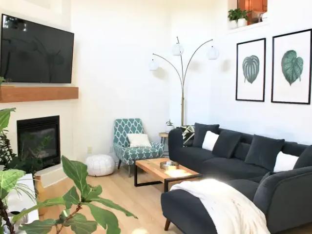 Townhouse for rent in Northwest, Alberta