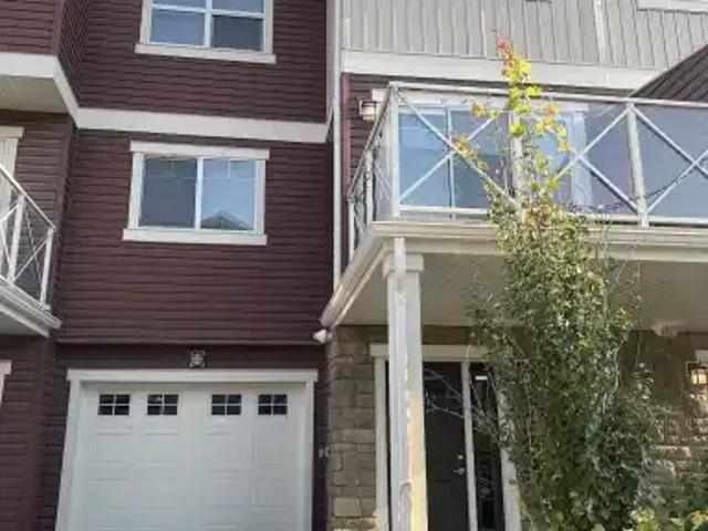 Townhouse for rent in Skyview Ranch, Calgary