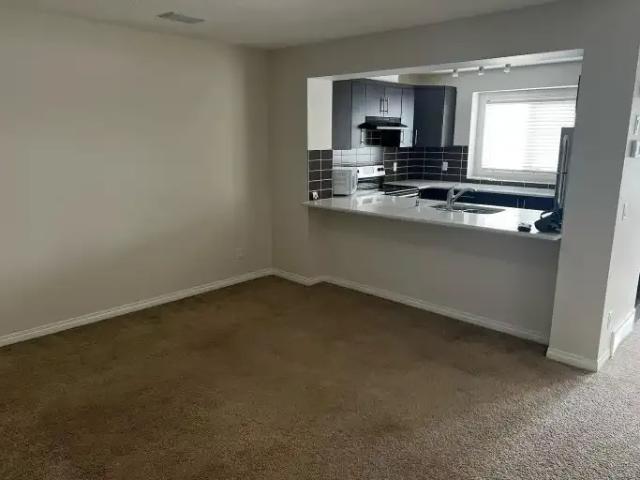 Townhouse for rent in Cityscape, Calgary
