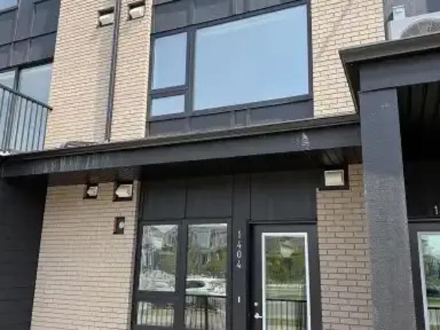 Townhouse for rent in Belmont, Calgary