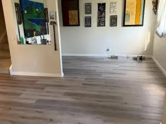 Townhouse for rent in Glendale, Calgary